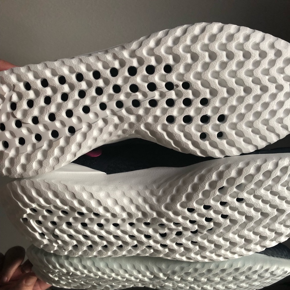 WOMEN’S NIKE RENEW RIVAL RUNNING SHOES - Picture 6 of 8